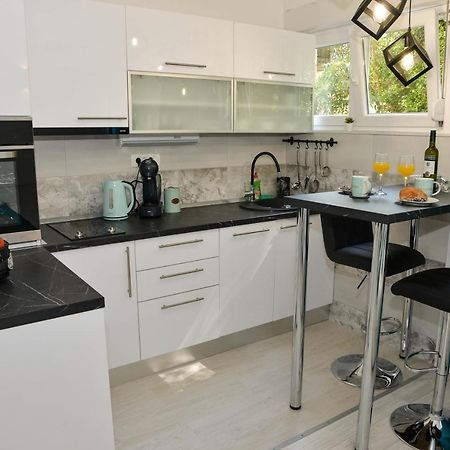 זאדאר Apartment Deni מראה חיצוני תמונה