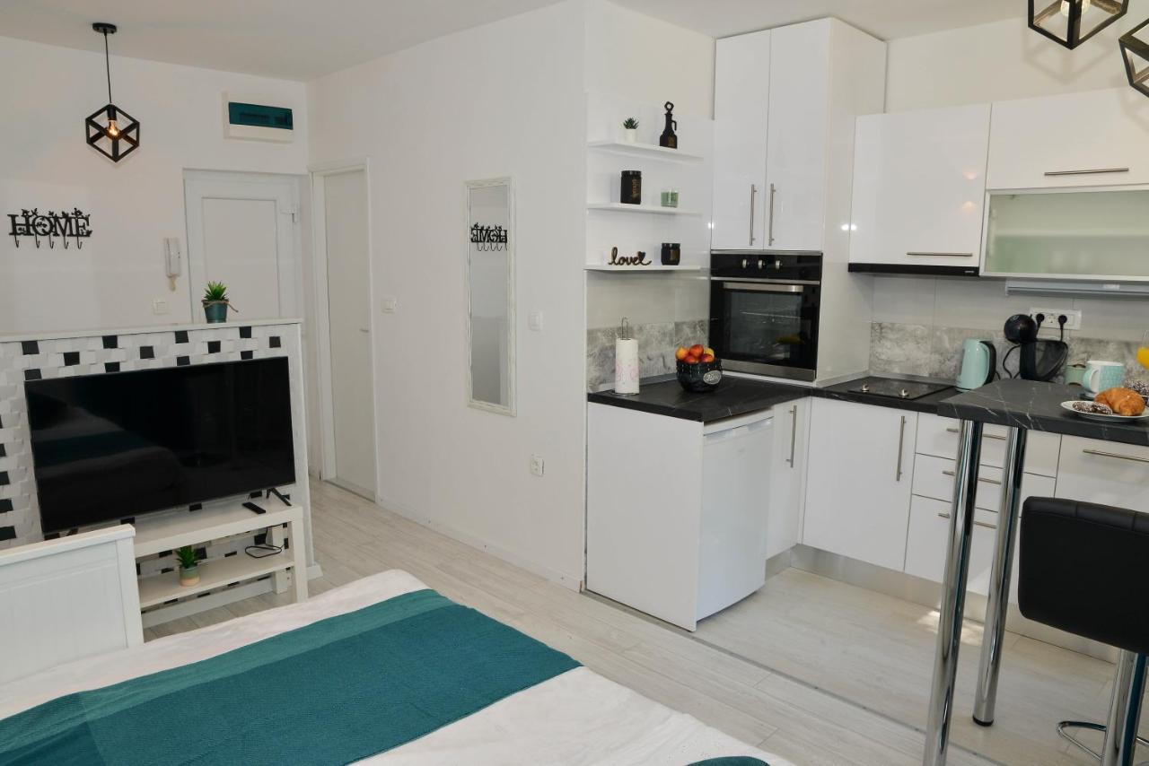 זאדאר Apartment Deni מראה חיצוני תמונה